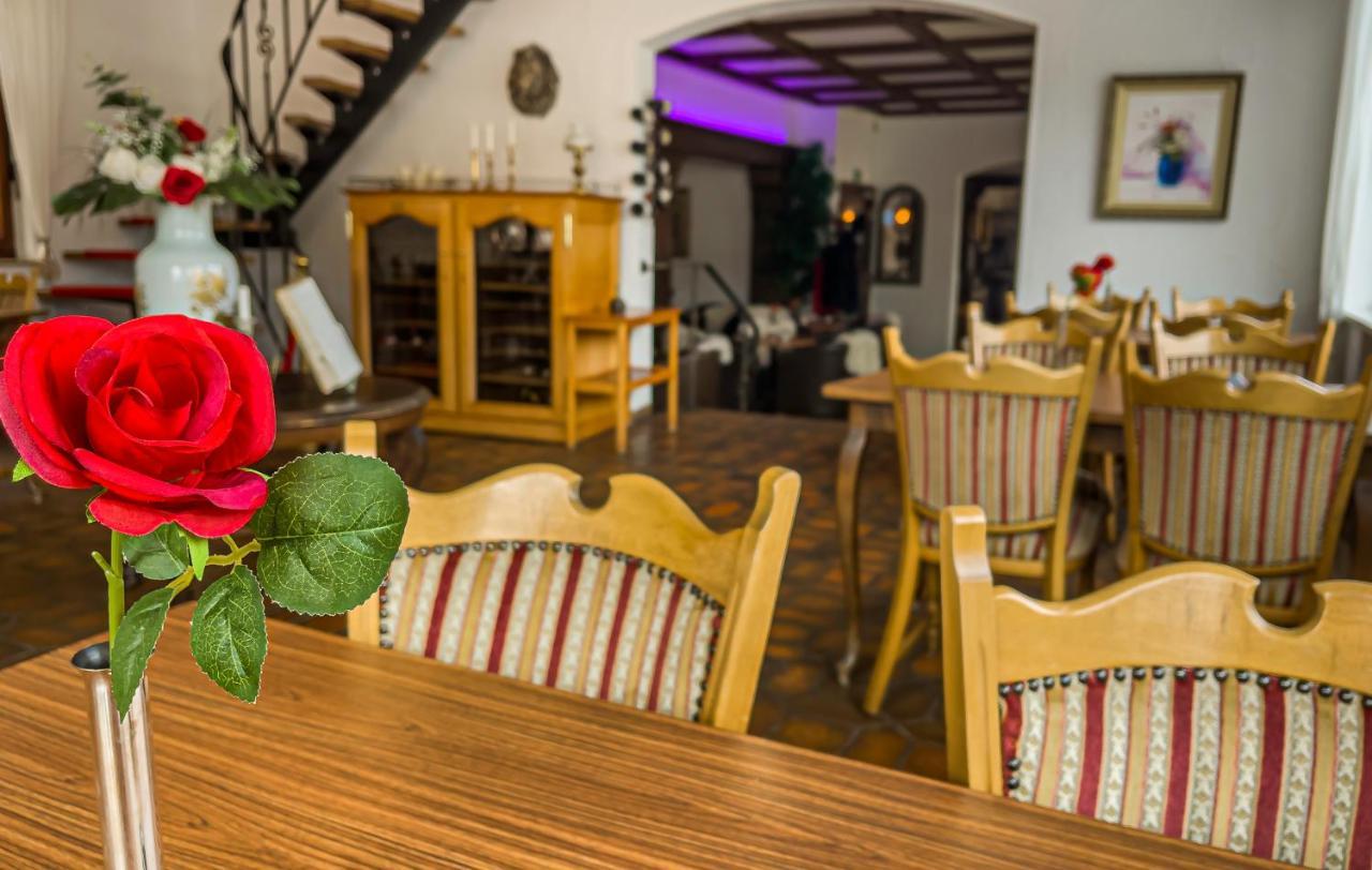 Hotel Zum Goldenen Loewen Sankt Goar Dış mekan fotoğraf