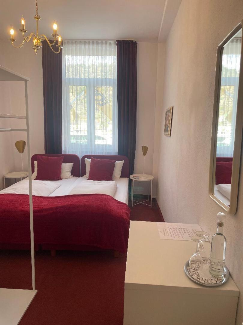 Hotel Zum Goldenen Loewen Sankt Goar Oda fotoğraf