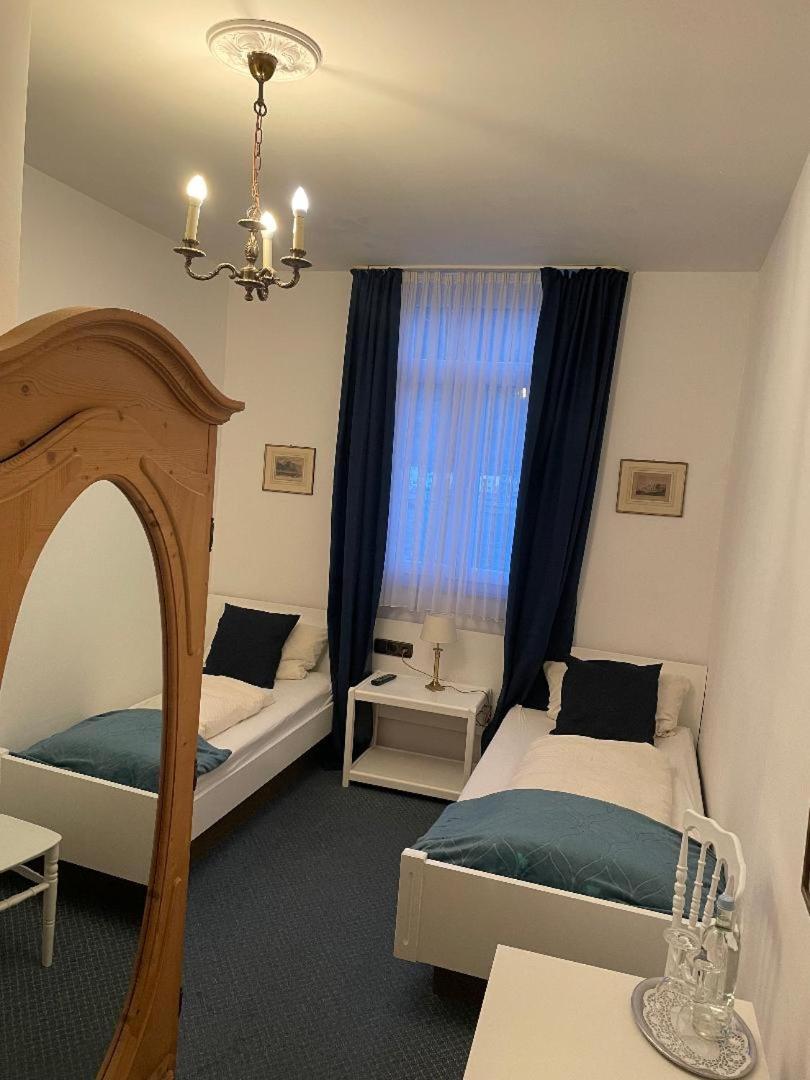 Hotel Zum Goldenen Loewen Sankt Goar Oda fotoğraf
